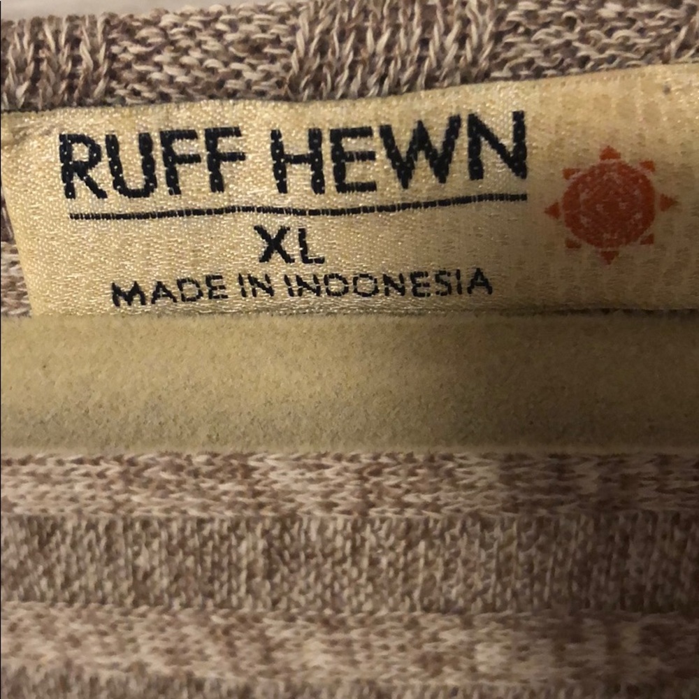 Women’s Ruff Hewn Khaki Sweater - Picture 4 of 5
